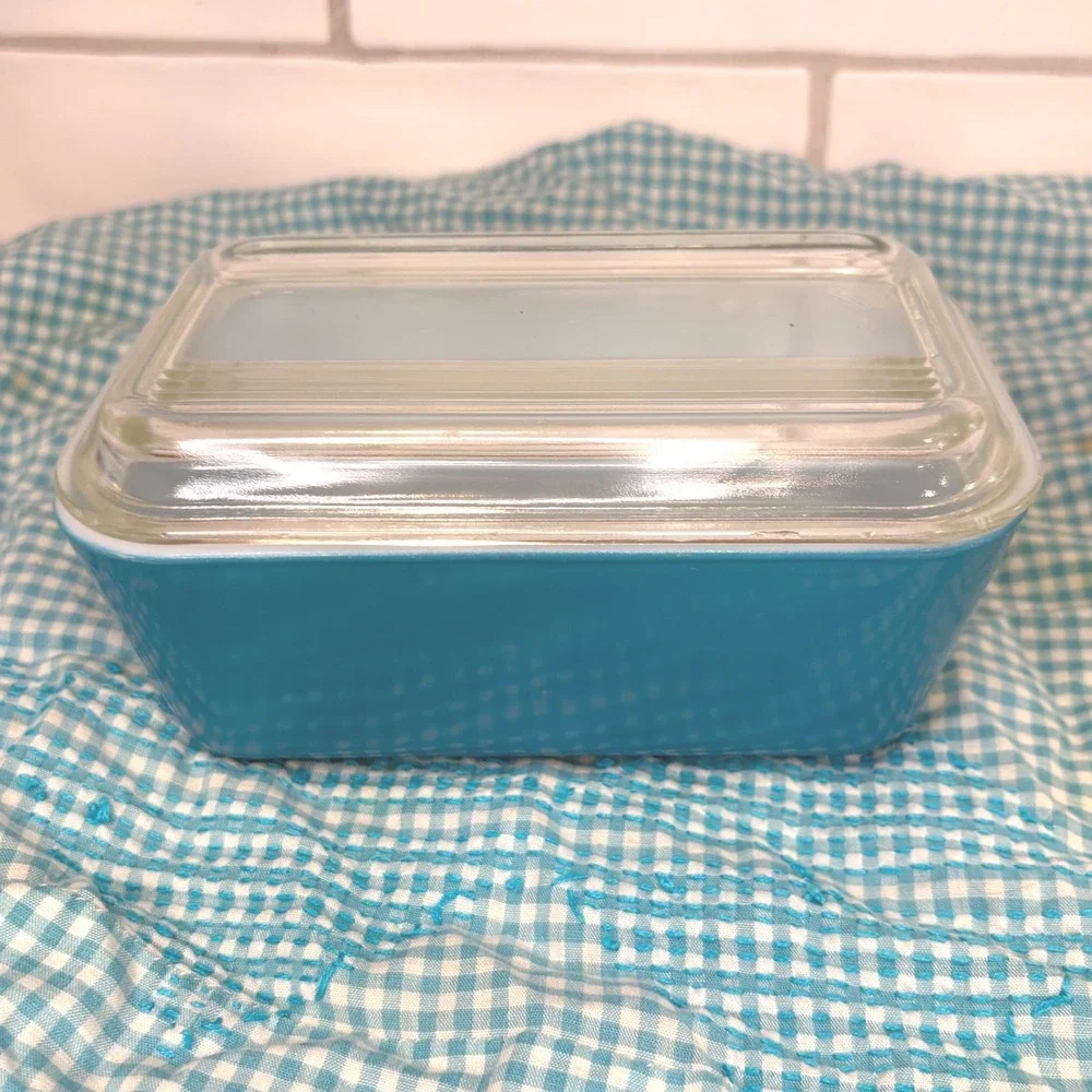 Vintage Pyrex 502-B Blue Refrigerator Dish with 502C-Glass Lid